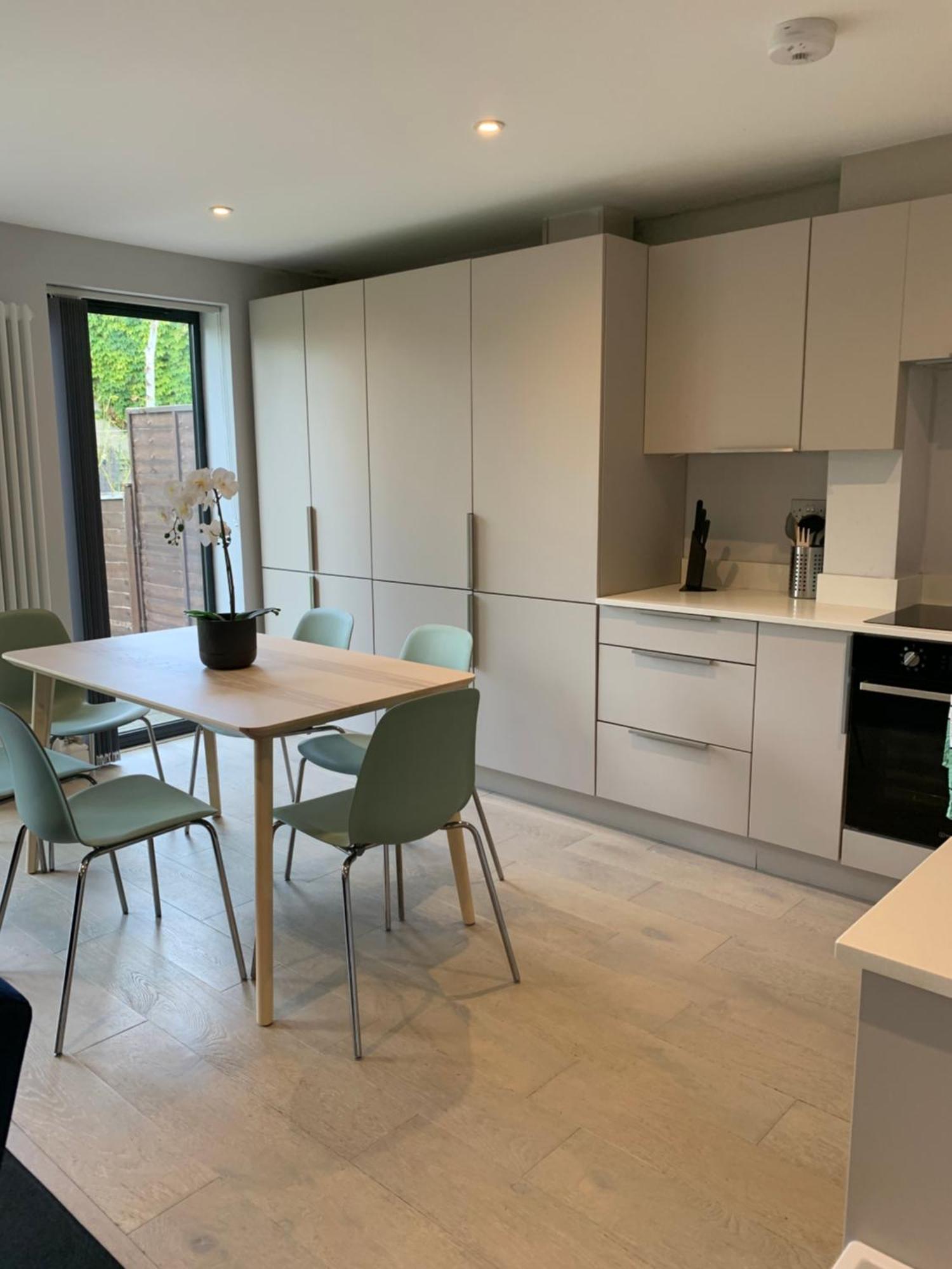 Wonderful 3 Bed Flat With Private Garden In Wimbledon - 1 The Queens Apartment London Exterior photo